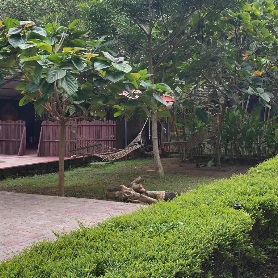 Savithri Inn Cottage Varkala Exterior foto
